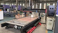 Machine de découpe CNC 4 axes 3 axes 1325 pour marbre, granit, pierre, pierres tombales et sculpture sur jade, pour carreaux et marbres