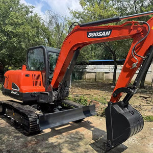 Casi Nueva excavadora Doosan DX60 de segunda mano Excavadora hidráulica Doosan DX60 excavadora usada original de Corea en stock - Product Image 1