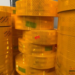 Autocollant réfléchissant pour camion certifié jaune 00821, ruban auto-adhésif <span class=keywords><strong>rétro</strong></span> ECE 104R - Product Image 5