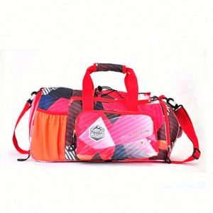 Sacs de sport personnalisés de luxe, imperméables, impression par sublimation, pour le sport, le yoga, la gym, les voyages d'une nuit - Product Image 1