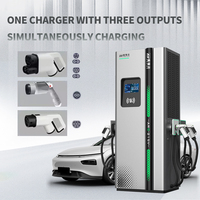 Nouvelle station de charge 120KW DC EV avec système de paiement POS prise à trois pistolets normes CCS et CHAdeMO IP54 pour un usage domestique