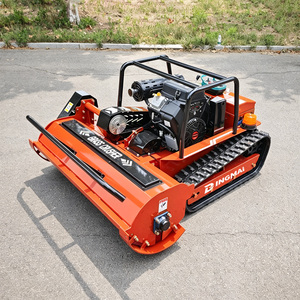 เครื่องตัดหญ้าไร้สายแบบ Zero Turn Crawler ควบคุมด้วยรีโมท ได้รับมาตรฐาน CE และ EPA ขายดีในยุโรปและอเมริกาเหนือ รุ่น DM500/DM800 สำหรับกำจัดวัชพืชในสวนผลไม้ - Product Image 1