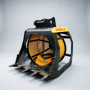 Cucharón de cribado giratorio Soosan de 0.7CBM para excavadoras de 11-17 toneladas, para la separación de arena y grava en trabajos de construcción - Product Image 1