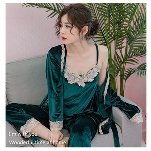 Conjunto de tres piezas de pijama de encaje para mujer, <span class=keywords><strong>moda</strong></span> de otoño e invierno, edición coreana, terciopelo dorado, traje de vestir para el hogar - Product Image 3