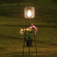 Lampes solaires en maille noire TSINYE pour l'extérieur avec supports pour plantes, lampadaire sur trépied alimenté par énergie solaire IP65 pour jardin, patio, sans pot de fleurs