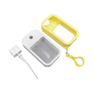 38ml 45ml rechargeable <span class=keywords><strong>vide</strong></span> <span class=keywords><strong>poche</strong></span> carte brouillard plat carré vaporisateur distributeur bouteille de parfum avec support en silicone et porte-<span class=keywords><strong>clés</strong></span> - Product Image 1