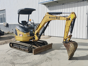 Excavadora usada 95% nueva, modelo 2013, 2 toneladas, excavadora CAT usada fabricada en Japón, excavadora compacta de giro cero, excavadora versátil usada. - Product Image 1