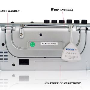 Reproductor de Casetes Portátil Walkman y Grabador de Casetes con Radio AM/FM y Conector para Auriculares - Product Image 6