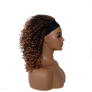 Parrucche con Fascia Intrecciata Passion Twist, Parrucche Sintetiche Resistenti al Calore, Ricci Afro per Donne di Colore - Product Image 4