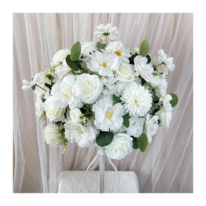 Arreglo de Flores Artificiales Blancas Mixtas Hechas a Mano de Alta Simulación Estilo Minimalista para Decoración de Bodas - Product Image 3