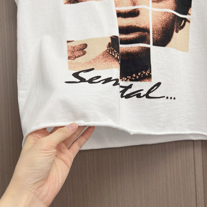 เสื้อยืดคอกลมทรงบ็อกซี่ สตรีทแวร์ พิมพ์ลายตามสั่ง เสื้อกล้ามแขนกุดผ้าคอตตอนหนานุ่มประดับเพชรสำหรับผู้ชาย - Product Image 4