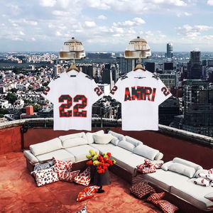 เสื้อยืดโอเวอร์ไซส์ผ้าวอร์สเตดสำหรับผู้หญิง พิมพ์ลายโลโก้แบบกำหนดเอง สีเขียว ดีไซน์หลวมใส่สบาย เหมาะสำหรับฤดูร้อน ระบายอากาศได้ดี ใช้สำหรับฝึกซ้อมฟุตบอล - Product Image 3