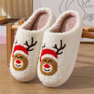 Adorables pantoufles de Noël 3D, design mignon Père Noël et renne, pantoufles d'hiver en peluche, douces et moelleuses, pantoufles d'intérieur, cadeau de Noël - Product Image 2