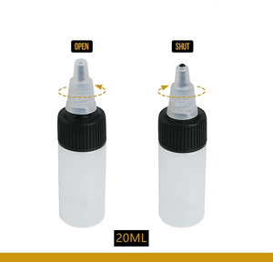 Bộ dụng cụ vệ sinh súng đa năng cỡ 9mm, .38, .22, .40, .45, kèm chổi vệ sinh nòng bằng đồng và bình dầu - Product Image 4