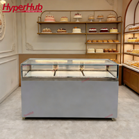 Vitrine réfrigérée pour gâteaux à un seul niveau, usage commercial |   Vitrine réfrigérée de comptoir pour boulangerie avec refroidissement par air |   Vitrine réfrigérée en verre