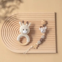 2PC Hochet lion en bois et chaîne de sucette animale au crochet pour le développement précoce des bébés Cadeaux de Thanksgiving