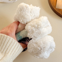 Chaussettes pour nouveau-nés de 1 à 5 ans, chaussettes moelleuses, motif mignon et design à carreaux, chaussettes chaudes et douces pour l'automne et l'hiver