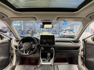 Auto Usado, Modelo 2020, 2.0L, 2WD Edición Fashion PLUS, Toyota RAV4 - Product Image 4