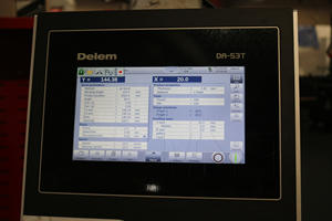 Máquina de plegadora hidráulica MYT, dobladora de chapa altamente funcional DA53T, plegadora servoeléctrica para doblar chapa - Product Image 2