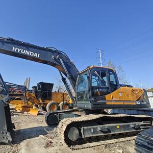 Excavatrice sur chenilles Hyundai 300 LC-9T de 33 tonnes, godet de 1,38 m, cabine spacieuse, entretien facile pour les travaux de construction à long terme, 2024 - Product Image 3