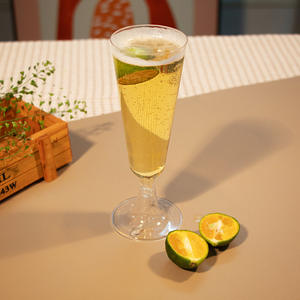 Flûtes <span class=keywords><strong>à</strong></span> <span class=keywords><strong>Champagne</strong></span> personnalisées en <span class=keywords><strong>plastique</strong></span> jetables bon marché 150ML vente en gros pour tasses de fête de mariage Mimosa - Product Image 4