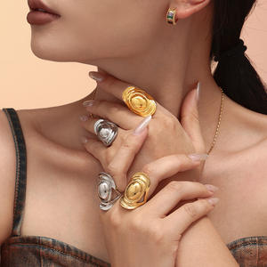 Модное регулируемое кольцо в форме соломенной шляпы - Product Image 3