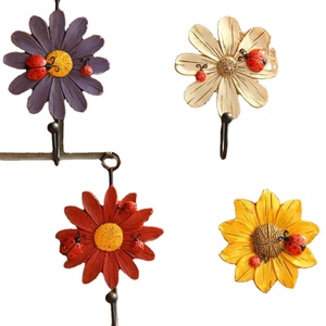 Crochet mural décoratif pour armoire, motif coccinelle et marguerite, en résine, style Art Déco - Product Image 4