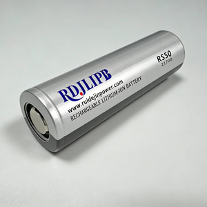 Batería de Iones de Litio de Alta Capacidad 6000 mAh 21700 Nmc, 3.7V Re21700-Rs50, Descarga de 10A, 800 Ciclos, para Vehículos Eléctricos y Energía Solar - Product Image 1