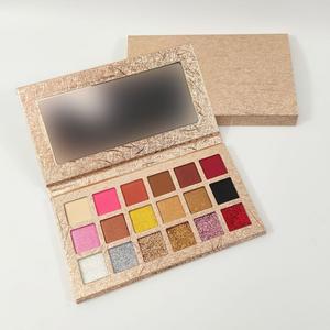 Maquillage en gros Palette d'ombres <span class=keywords><strong>à</strong></span> paupières 18 couleurs Mat <span class=keywords><strong>Nacré</strong></span> Brillant <span class=keywords><strong>Fard</strong></span> <span class=keywords><strong>à</strong></span> paupières de couleur longue durée imperméable de haute qualité - Product Image 3