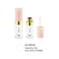 Mini tube de brillant à lèvres personnalisé avec bouchon rose et bouteille transparente et collier en or Emballage de brillant à lèvres vide de 3ml