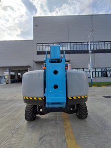 Plataforma Elevadora Telescópica S-60J en Venta en Almacén Chino, Plataforma Elevadora Telescópica de 18m Usada en Venta - Product Image 2