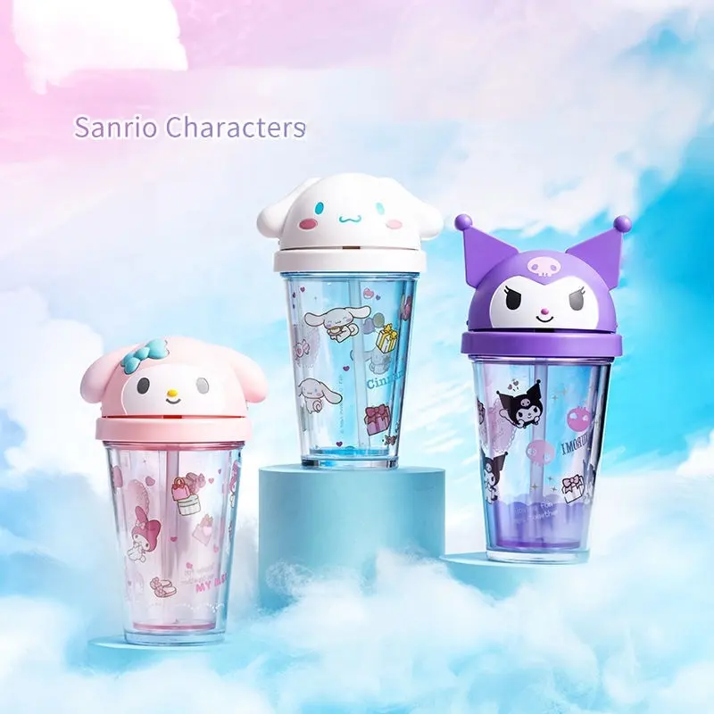 Sanrio 320ml Kawaii botella de agua de verano al por mayor taza de plástico con pajita para beber para niños personajes de Sanrio vajilla acompañada