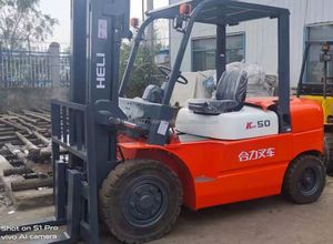 Great Performance Used HELI K50 Forklift Diesel Internal Combustion 2024 Model 4x4 Drive 3m <b>Lifting</b> Height Low Price - Product Image 4