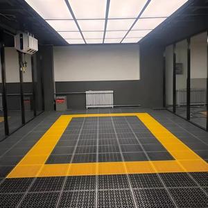 Dalles de <span class=keywords><strong>sol</strong></span> modulaires en plastique PP pour garage, haute résistance, antidérapantes, ventilées, à clipser, écologiques, design graphique moderne pour intérieur - Product Image 5
