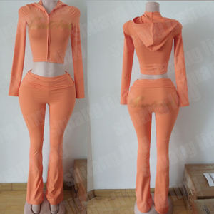 Setelan Olahraga Wanita 2025 Musim Gugur, Atasan Crop Top Stretch Custom dengan Legging Skinny, Pakaian Fitness, Setelan Senada Wanita 2 Potong - Product Image 5