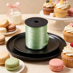 Cinta Verde Mate de 500m para Decoración de Fiestas, Verde Mate, Bolsa de 3 Piezas - Product Image 6