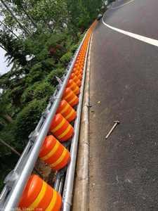 Rào cản tai nạn Con lăn Giao Thông Đường Bộ con lăn an toàn hàng rào đường cao tốc EVA Thùng Con lăn bảo vệ đường sắt - Product Image 3