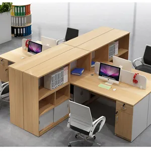 Стол для персонала на 4 персоны, простой офисный стол и стул, компьютерный экран, комбинированное сиденье для карт