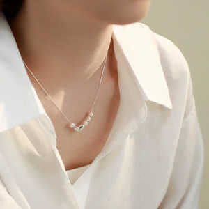 Exquisito Collar de Perlas Naturales de Plata S925 para Mujer con Colgante de Dulce Amor - Product Image 4