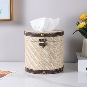 กล่องกระดาษทิชชูทรงกลม Mystic Arts รุ่น 4230B สไตล์หนังคลาสสิก สำหรับใช้ในบ้าน รถยนต์ ห้องน้ำ ห้องนั่งเล่น - Product Image 4