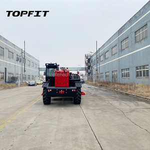 Carretilla Elevadora Telescópica TR1840 con Brazo Telescópico de 4 Secciones, Motor Yuchai de 91KW, Cucharón de 1m, Neumáticos de Vacío de Alta Eficiencia, Tracción 4x4 - Product Image 3