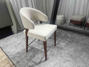 Chaise haute de bar moderne de luxe pour hôtels, cafés, restaurants, meubles de salle à manger en bois rembourrés, dossier confortable pour le café - Product Image 5