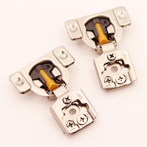 مفصلات أبواب خزائن مطبخ هيدروليكية مخفية بإغلاق ناعم وتعديل ثلاثي الأبعاد مع مخمد زاوية صغير مطلية بالنيكل - Product Image 5