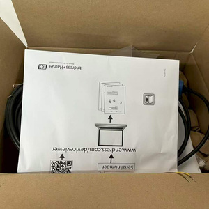 เซ็นเซอร์วัดค่าการนำไฟฟ้าแบบเหนี่ยวนำ Endress+Hausers CLS54D ของแท้ 100% สำหรับอาหารและเครื่องดื่ม - Product Image 2