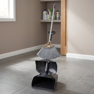 Ensemble balai et pelle RAYACO PP avec manche long Modèle 369AB - Utilisation intérieure et extérieure - Product Image 3