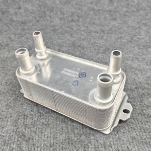 Refroidisseur <span class=keywords><strong>d</strong></span>'huile de transmission automatique C2Z18818 LR036354 pour Land Rover L405 L494 L462 L560 L663 pour Jaguar XE XF - Product Image 1