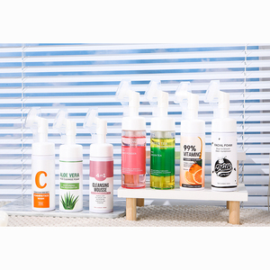 Soin de la <span class=keywords><strong>peau</strong></span> personnalisé hydratant blanchissant les pores crème nettoyante en profondeur thé vert anti-acné mousse lavage du visage <span class=keywords><strong>gel</strong></span> nettoyant <span class=keywords><strong>pour</strong></span> le visage - Product Image 5