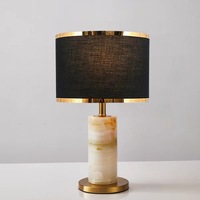 Nouvelle lampe de bureau en marbre postmoderne, design LED flexible et réglable haut de gamme pour la décoration du salon et de la chambre
