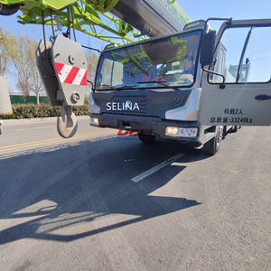 Grúa ZOOMLION Usada de 25 Toneladas, Grúa Hidráulica para Construcción, Grúa de Ruedas Usada Zoomlion con Sistema Eléctrico en Venta - Product Image 5