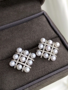 Accessoires minimalistes en perles d'eau douce simples et en forme de cercle, boucles d'oreilles, bracelets et bagues polyvalents pour femmes, pour le quotidien et le bureau - Product Image 5